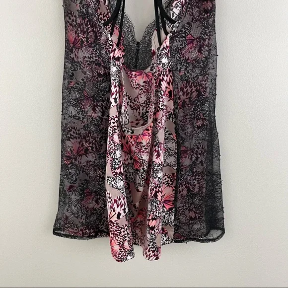 VICTORIA'S SECRET Pastel Light Pink Black Butterfly Lace Plunge Neck Teddy Slip - Picture 7 of 8
